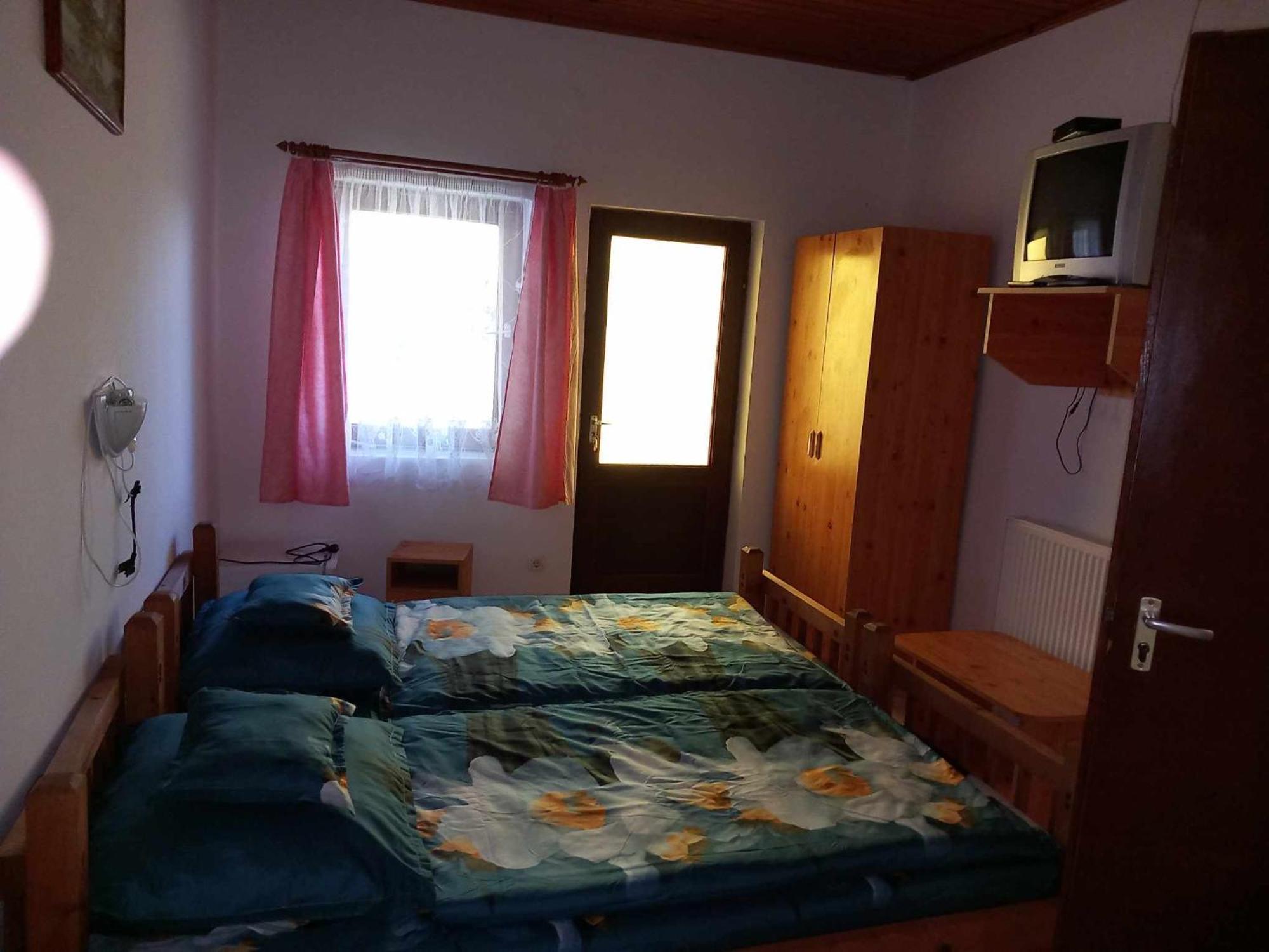 Zsuzsa Apartman Daire Poroszló Dış mekan fotoğraf